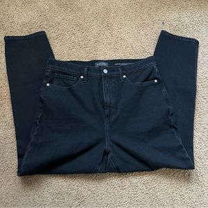 BANANA REPUBLIC EXTRA HIGH WAISTED SKINNY JEAN
